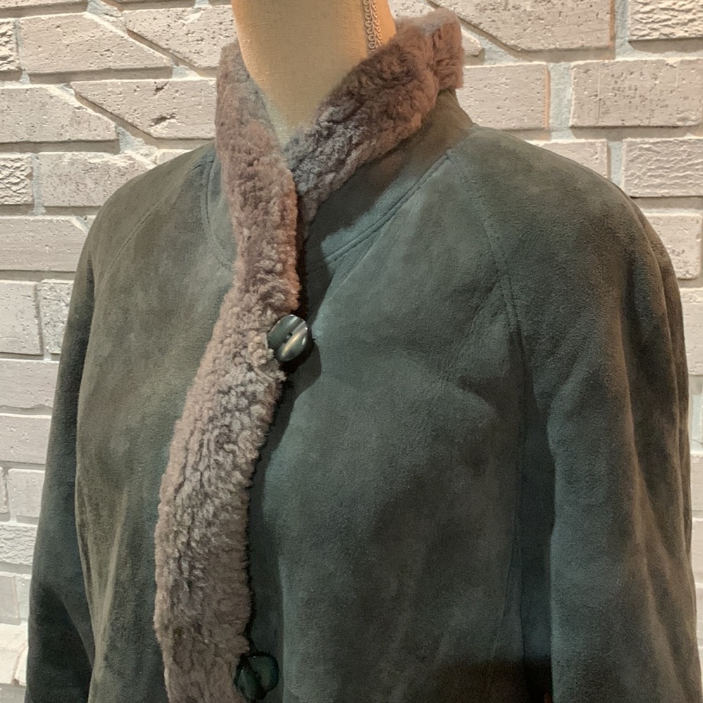 ❄️ Hide Society Genuine Shearing Coat Vintage Made in Canada - Picture 4 of 11